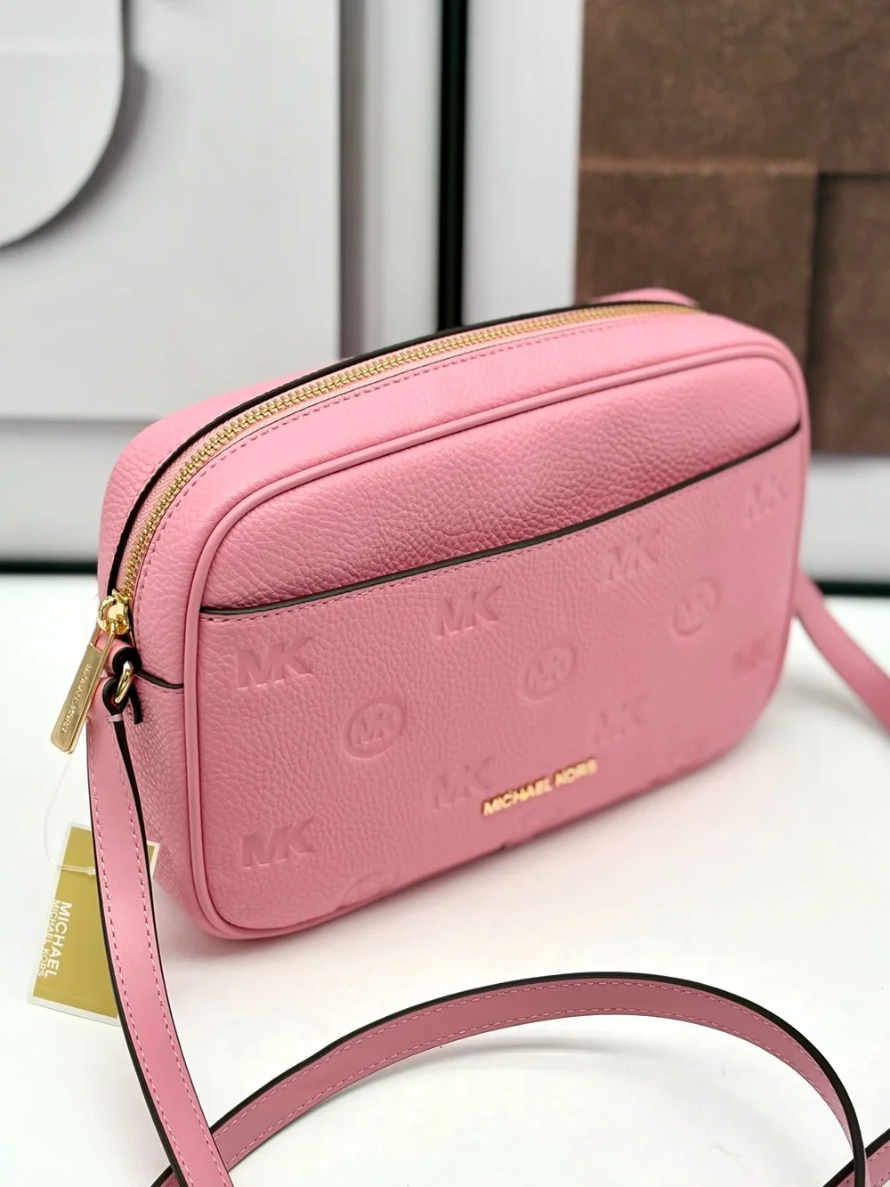 Michael Kors JET SET TRAVEL LARGE LOGO DEBOSSED CAMERA CROSSBODY BAG NWT